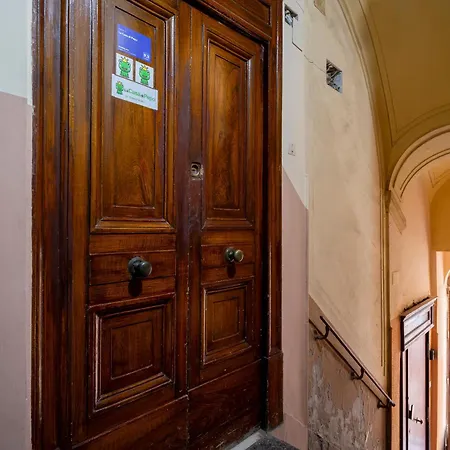 La Casa Di Pepo * Neapol