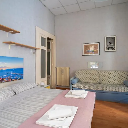 Lägenhet La Casa Di Pepo Neapel